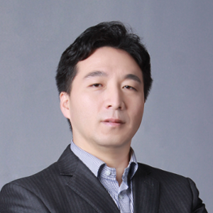Sen Liu (Partner at Beijing DHH Law Firm)