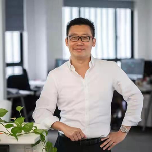 Julian Wei (Senior Associate Director, Shanghai Office of Sasaki Associates, Inc.)