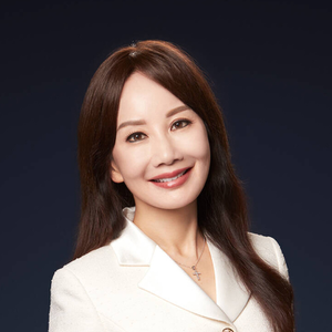 Jane Sun (Chief Executive Offier at Trip.com Group Limited)