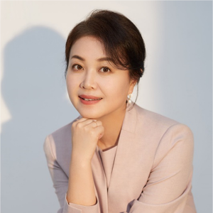 Lily Wang (Leadership Coach at 有意思教练)