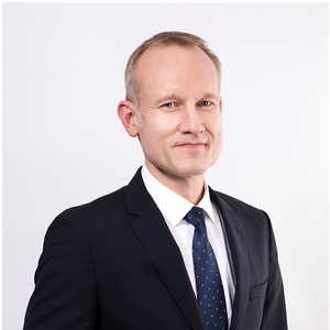 Robert Kuessel (Senior Vice President of Technology and Manufacturing at BMW)
