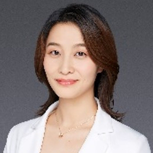 April Han (Manager of J&J Medical China New Business Development)