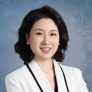 Yan Shuang (Sustainability Director of Kerry Properties North Region)