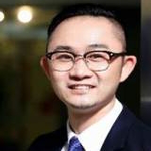 Mr. Oliver Liu (Senior Manager Audit and Assurance at Deloitte)