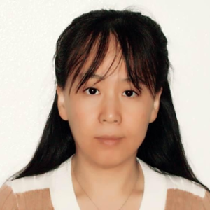 Sarah  Wang (亨瑞资本投资总监 at Henry Group)