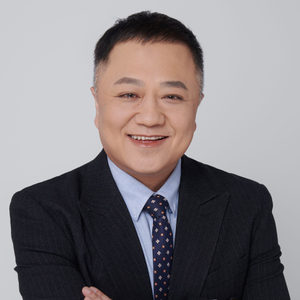 王成 Cheng Wang (北京大学《设计人生》《设计思维》课程讲师;DT.School® 创始人、中国设计人生®发起人) 王成 Cheng Wang (北京大学《设计人生》《设计思维》课程讲师;DT.School® 创始人、中国设计人生®发起人)