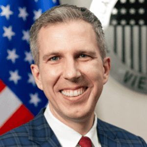 Travis Mitchell (Executive Director of The American Chamber of Commerce in Vietnam)