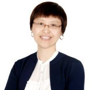 Rebecca  Hou