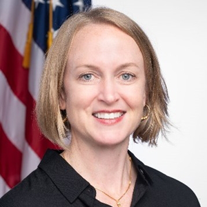 萨昭辰 Sarah McMullen (美国食品药品管理局驻中国办公室主任 HHS Health Attaché (acting), FDA Country Director, China)