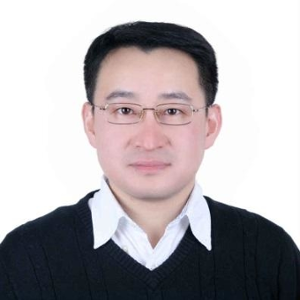 Wei Ding (Senior Director of Oracle (China) Software Systems Co., Ltd.)