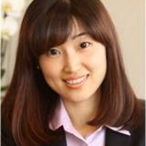 Ms. Christina Li (Senior Manager at Deloitte)
