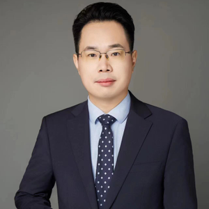 Bin Liu (Associate Professor of the Institute of Business Law at China University of Political Science and Law)